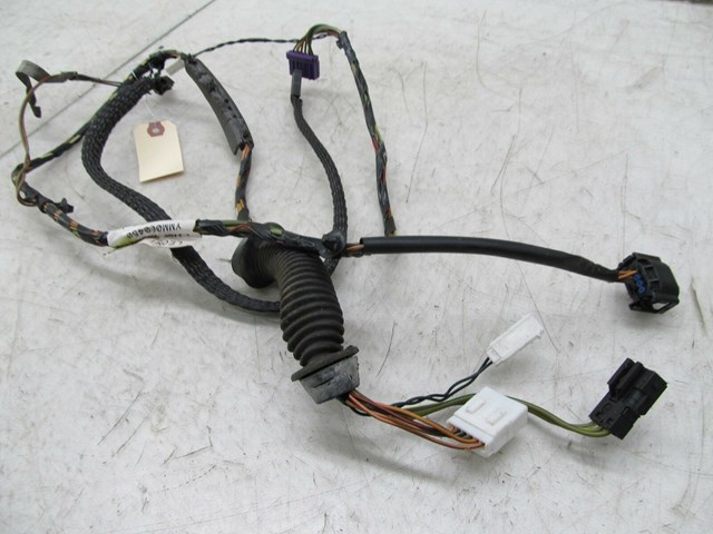 2003-2004 LAND ROVER DISCOVERY OEM LEFT REAR DOOR WIRING HARNESS 