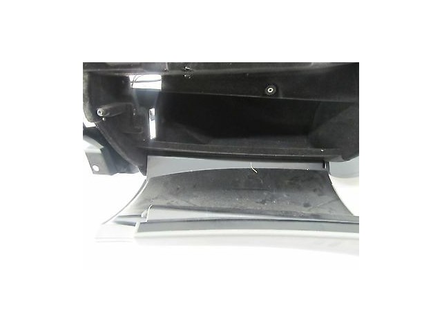 2006-2009 MERCEDES CLS500 W219 OEM RIGHT FRONT GLOVE BOX ASSEMBLY GRAY COLOR