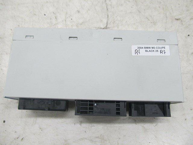 O2-O6 BMW M3 E46 COUPE OEM RIGHT FRONT BCM BODY CONTROL MODULE 