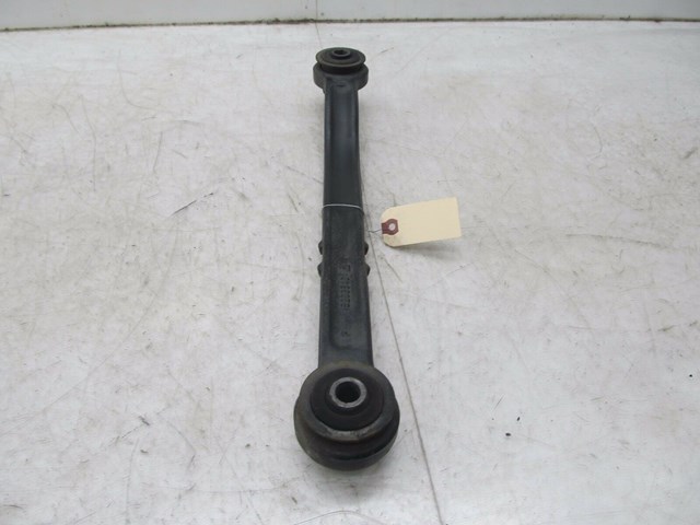 2007-2013 CHEVROLET TAHOE OEM RIGHT REAR SUSPENSION UPPER CONTROL ARM 