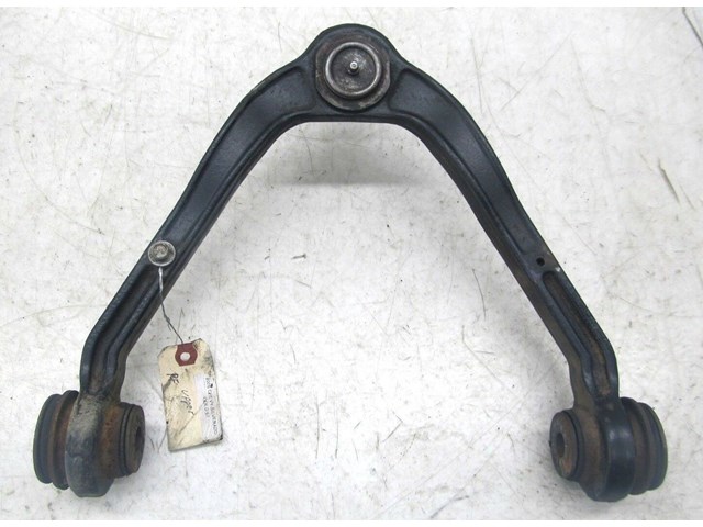 2003-2007 CHEVY SILVERADO OEM RIGHT FRONT UPPER CONTROL ARM 