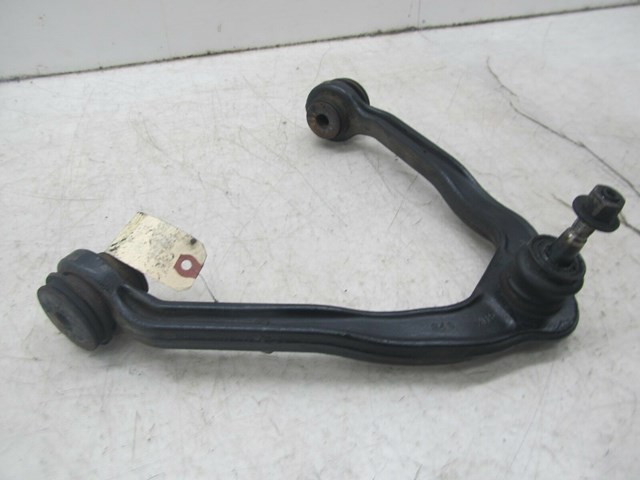 2003-2007 CHEVY SILVERADO OEM RIGHT FRONT UPPER CONTROL ARM 