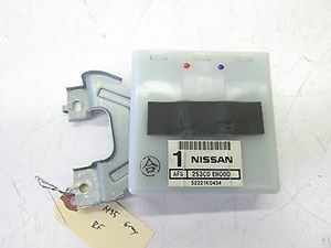 2006-2007 INFINITI M35 M45 OEM RIGHT FRONT HEADLIGHT CONTROL MODULE COMPUTER