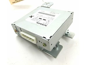 2006-2009 INFINITI M45 M35 OEM BACK UP REVERSE CAMERA CONTROL MODULE COMPUTER