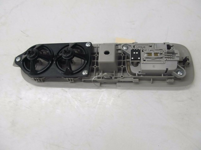 2011-2013 HONDA ODYSSEY OEM RIGHT REAR DRIVER SIDE 2ND ROW A/C VENTS W/LIGHT