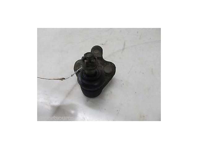 2003-2008 TOYOTA COROLLA OEM LEFT FRONT UPPER CONTROL ARM BALL JOINT 