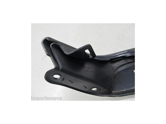 2003-2005 BMW Z4 E85 OEM RIGHT REAR TAIL LIGHT SURROUND TRIM BEZEL HOUSING 