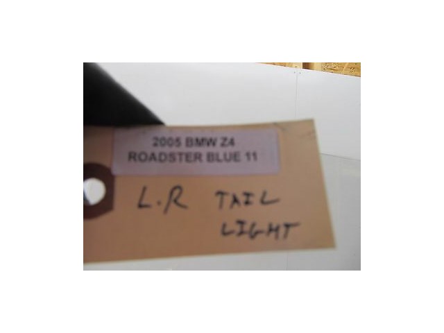 2003-2005 BMW Z4 E85 OEM LEFT REAR TAIL LIGHT BEZEL TRIM COVER 