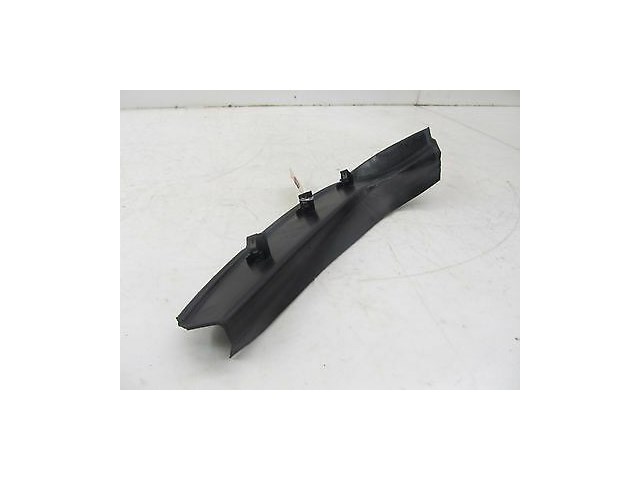 2004-2007 JAGUAR XJ8 X350 OEM RIGHT REAR SIDE TAIL LIGHT MOLDING RUBBER TRIM