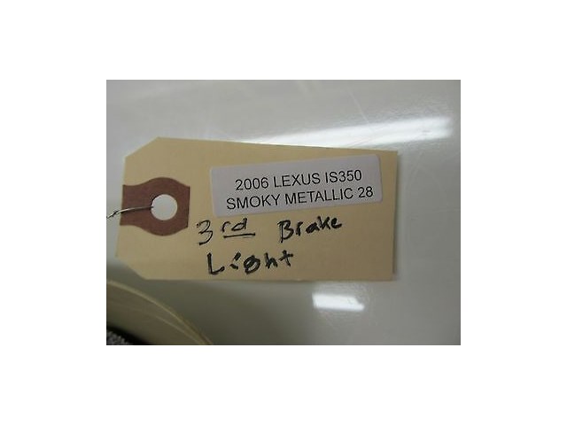 2006-2008 LEXUS IS350 IS250 XE20 OEM REAR 3RD THIRD BRAKE / TAIL LIGHT ASSEMBLY
