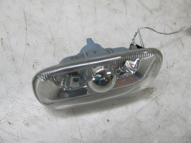 2005-2008 AUDI A6 C6 OEM RIGHT FRONT FENDER SIDE MARKER LIGHT 