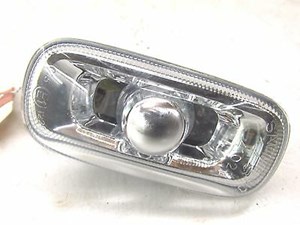 2009 AUDI A4 CABRIOLET 2.0T OEM LEFT FRONT FENDER SIDE MARKER LIGHT 8E0 949 127