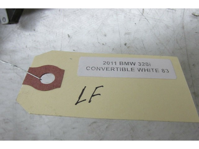   2009-2013 BMW 328i E93 E92 LCI OEM LEFT FRONT DRIVER SIDE  FENDER SIDE MARKER 