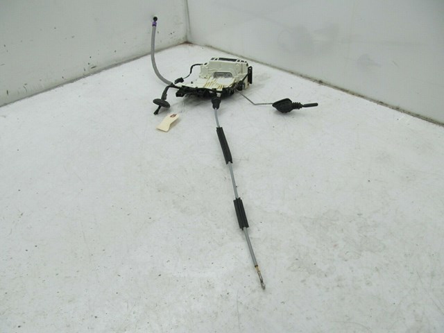 2012-2015 MERCEDES C350 COUPE OEM RIGHT FRONT PASSENGER DOOR LOCK ACTUATOR