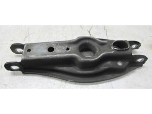 2007-2010 BMW 328xi E90 OEM RIGHT REAR LOWER CONTROL ARM SPRING HOLDER 