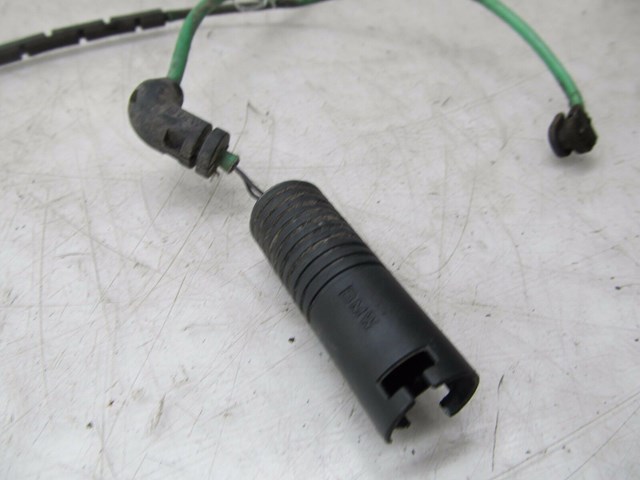 2002-2006 BMW M3 E46 COUPE OEM RIGHT REAR BRAKE PAD WEAR SENSOR