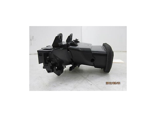 2013-2016 CADILLAC ATS OEM RIGHT FRONT DASH BOARD A/C AIR VENT