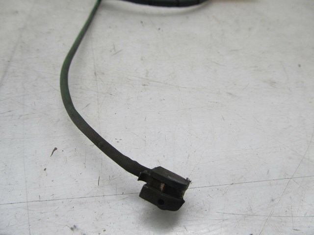 2002-2006 BMW M3 E46 LEFT FRONT WHEEL BRAKE PAD WEAR SENSOR 