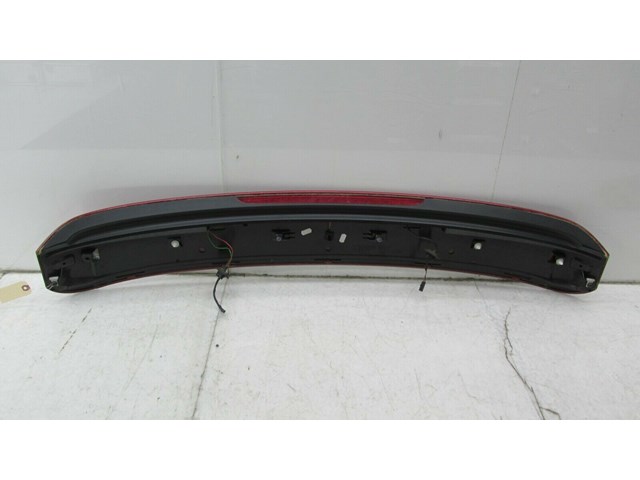 2009-2012 AUDI Q5 8R OEM REAR LIFT GATE  HATCH TOP SPOILER THIRD BRAKE LIGHT    