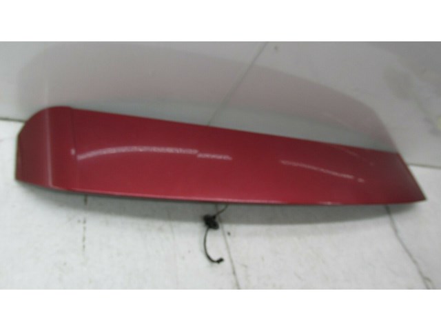 2009-2012 AUDI Q5 8R OEM REAR LIFT GATE  HATCH TOP SPOILER THIRD BRAKE LIGHT    