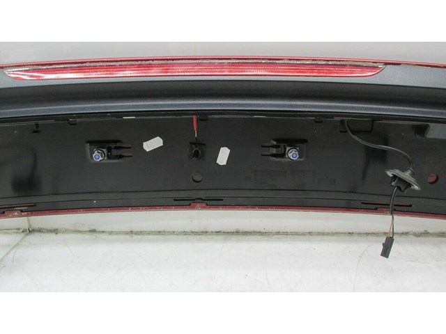 2009-2012 AUDI Q5 8R OEM REAR LIFT GATE  HATCH TOP SPOILER THIRD BRAKE LIGHT    