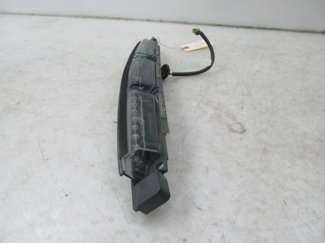 2009-2013 INFINITI G37 CONVERTIBLE OEM REAR THIRD BRAKE LIGHT 