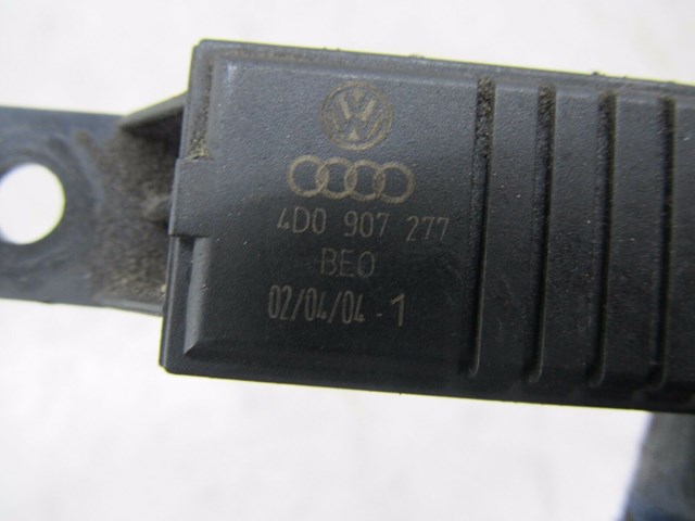 2004-2007 VOLKSWAGEN TOUAREG OEM RIGHT REAR TPS TIRE PRESSURE SENSOR 