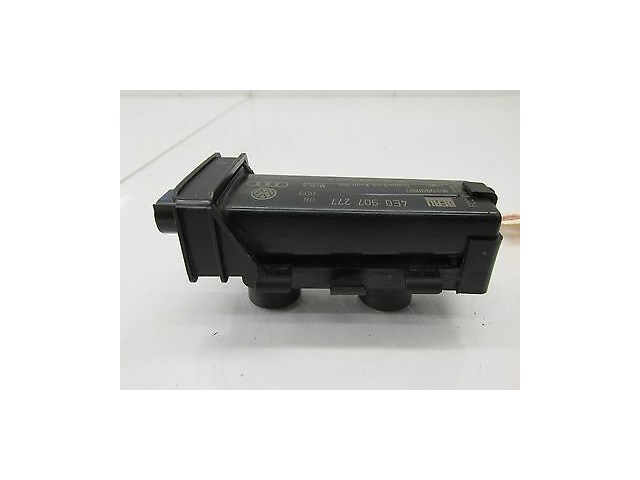  2004-2006 AUDI A8 L QUATTRO D3 OEM LEFT REAR TIRE PRESSURE MONITORING SENSOR