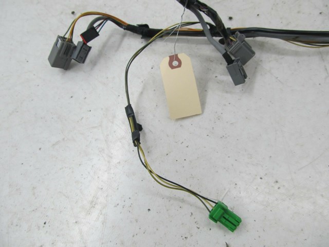 2006-2013 VOLVO C70 T5 OEM CENTER CONSOLE WIRING HARNESS  PLUGS 31275195