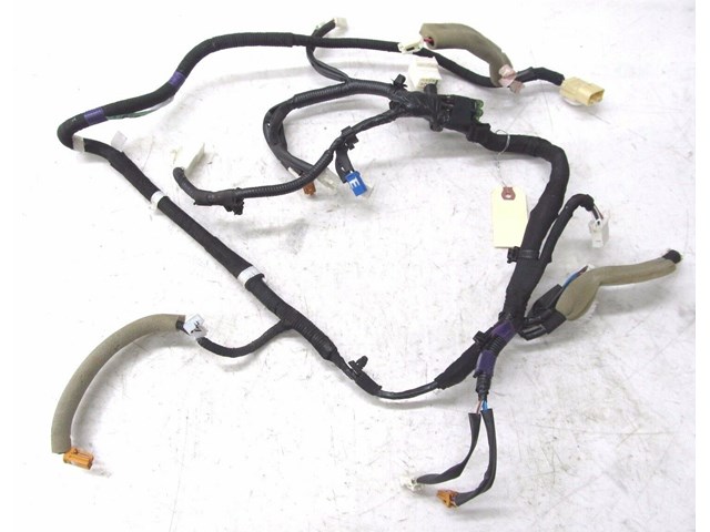2001-2006 LEXUS LS430 OEM LEFT FRONT DRIVER SEAT WIRING HARNESS 8219250161