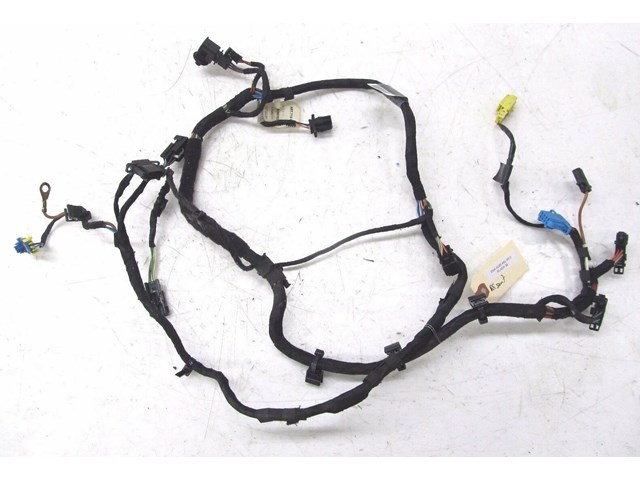 2004-2008 AUDI A8L W12 OEM RIGHT FRONT PASSENGER SEAT WIRING HARNESS PLUGS