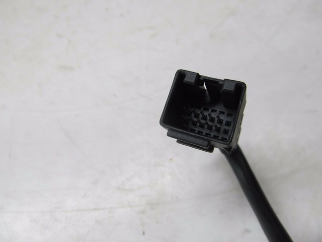 2004-2008 AUDI A8L W12 OEM RIGHT FRONT PASS. SEAT PLUG PIGTAIL WIRING HARNESS