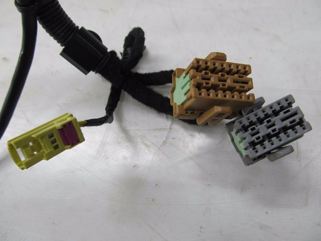 2004-2008 AUDI A8L W12 OEM RIGHT FRONT PASS. SEAT PLUG PIGTAIL WIRING HARNESS
