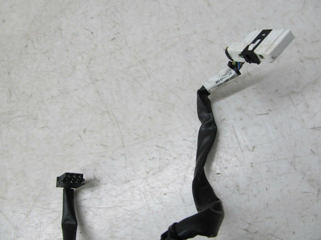 2005-2009 SAAB 9-5 OEM LEFT FRONT DRIVER SEAT WIRING PLUG 4653721B2