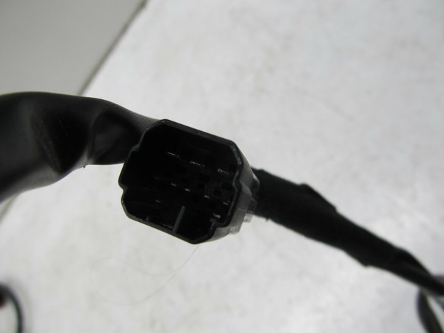 2005-2009 SAAB 9-5 OEM LEFT FRONT DRIVER SEAT WIRING PLUG 4653721B2