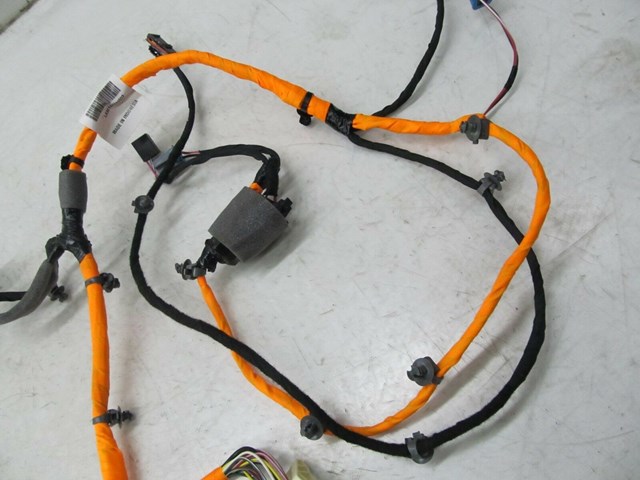  2013-2017 CHEVY TRAVERSE OEM RIGHT PASSENGER UNDER DASH CENTER CONSOLE WIRING