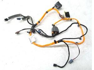  2013-2017 CHEVY TRAVERSE OEM RIGHT PASSENGER UNDER DASH CENTER CONSOLE WIRING