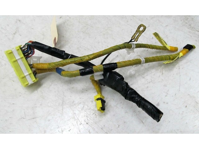 2012-2014 SUBARU IMPREZA OEM FRONT CENTER AIRBAG COMPUTER PLUG WIRING PIGTAIL 