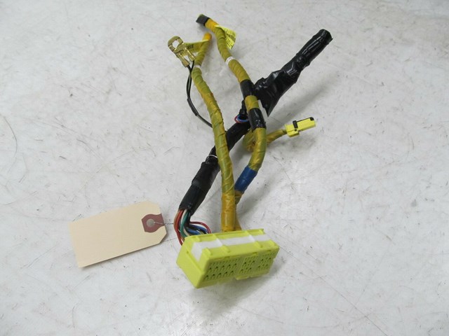 2012-2014 SUBARU IMPREZA OEM FRONT CENTER AIRBAG COMPUTER PLUG WIRING PIGTAIL 