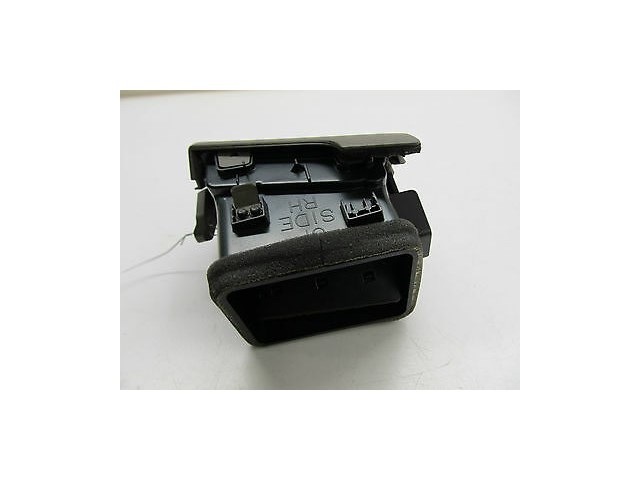 2006-2009 INFINITI M35 OEM RIGHT FRONT PASSENGER SIDE DASHBOARD DASH AC AIR VENT