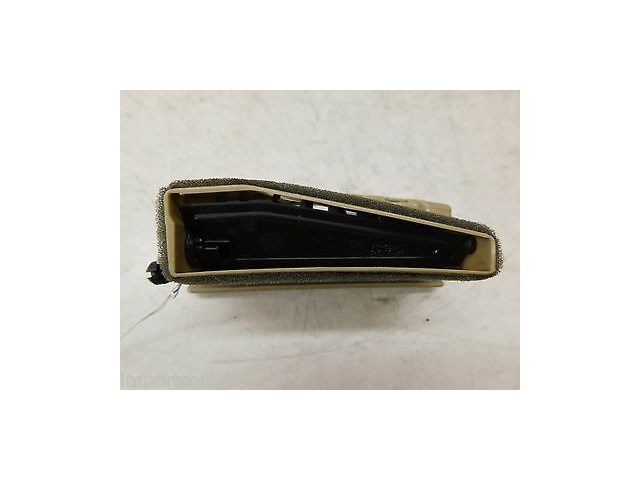 2007-2009 MERCEDES S550 W221 OEM RIGHT FRONT B PILLAR AC AIR VENT A2218300354