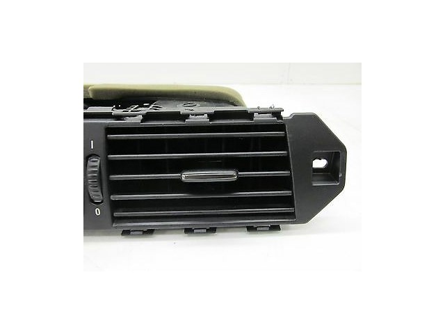 2006-2007 BMW 530XI WAGON E61 OEM CENTER DASH DASHBOARD DUAL AC A/C AIR VENT