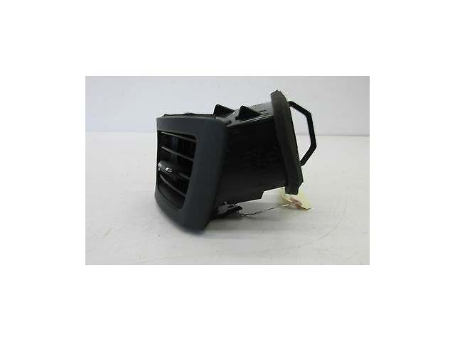 2007-2008 INFINITI G35 SEDAN RWD OEM RIGHT FRONT DASH A/C AIR VENT 