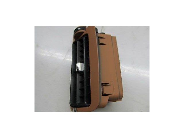 2004-2008 MASERATI QUATTROPORTE M139 OEM LEFT DRIVER SIDE B PILLAR A/C AIR VENT
