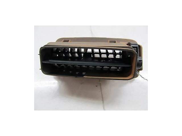 2004-2008 MASERATI QUATTROPORTE M139 OEM RIGHT SIDE B PILLAR A/C AIR VENT 