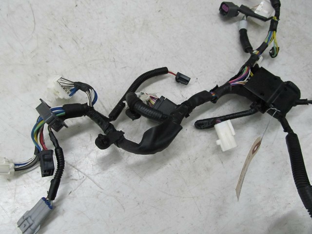  2007-2011 LEXUS GS350 OEM RIGHT FRONT PASSENGER SEAT WIRING HARNESS PLUGS