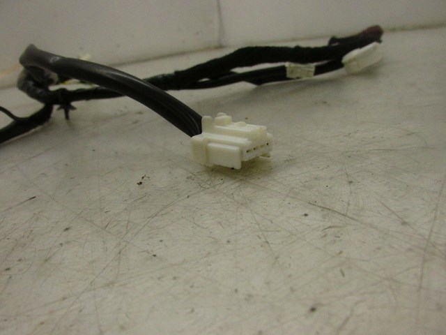 2007-2015 NISSAN XTERRA OEM REAR TRUNK HATCH WIRING HARNESS 24051EA010