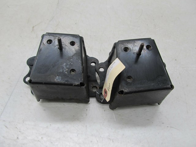 2001-2006 LEXUS LS430 OEM REAR BUMPER REINFORCEMENT BAR SUPPORT BRACKETS 