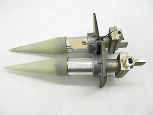 2004-2006 AUDI A8 L QUATTRO D3 OEM REAR BUMPER REINFORCEMENT IMPACT ABSORBER SET