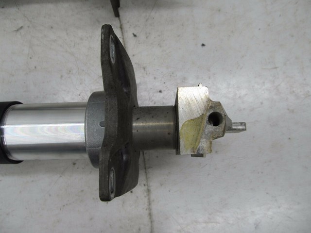 2004-2008 AUDI A8L W12 OEM REAR BUMPER REINFORCEMENT PUSH IMPACT BAR